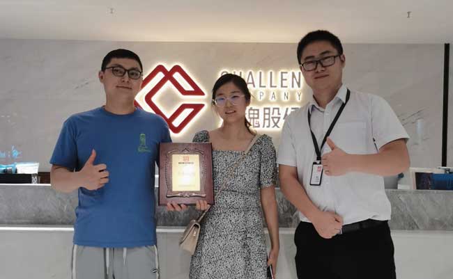 恭喜成都的陳先生簽約加盟帽牌貨冒菜