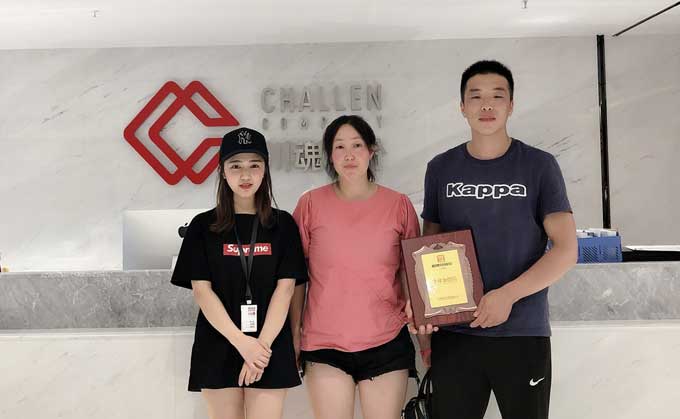 恭喜雅安的饒先生簽約帽牌貨冒菜加盟品牌 恭喜雅安的饒先生簽約帽牌貨冒菜加盟品牌