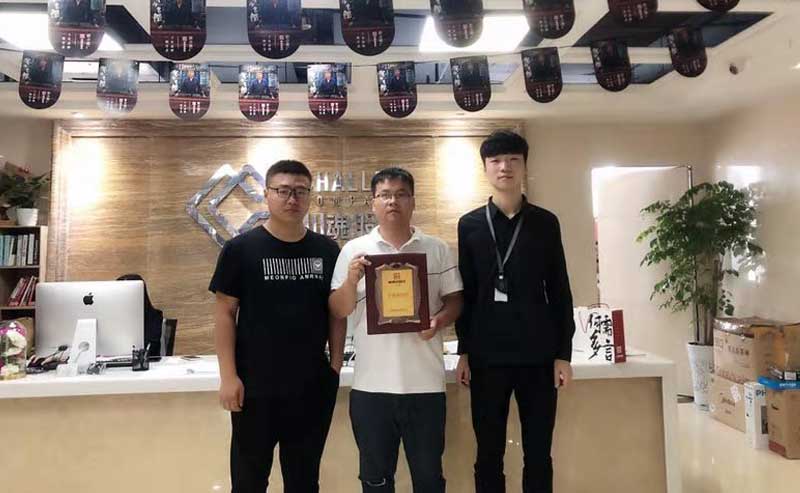 1567581599496768.jpg 145.jpg