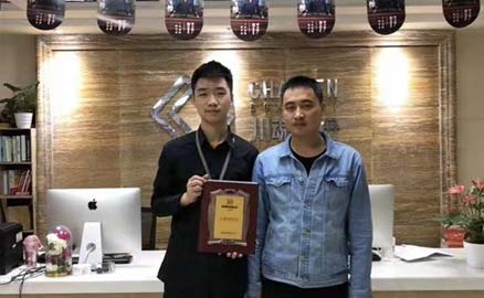 佘先生對帽牌貨冒菜的味道記憶深刻