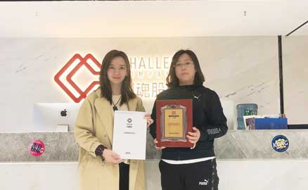 遼寧鐵嶺市的劉姐簽約加盟帽牌貨冒菜