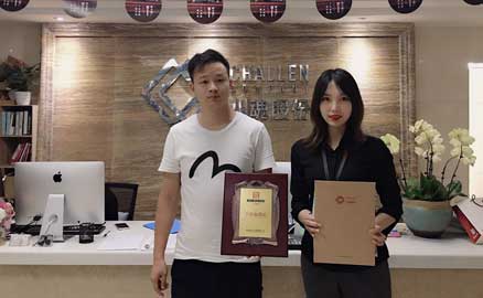 來自湖南的胡先生一直從事著餐飲經(jīng)營(yíng)