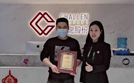 湖南澧縣的黃先生簽約加盟帽牌貨冒菜