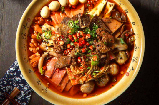 加盟山東冒菜外賣有什么優(yōu)點？