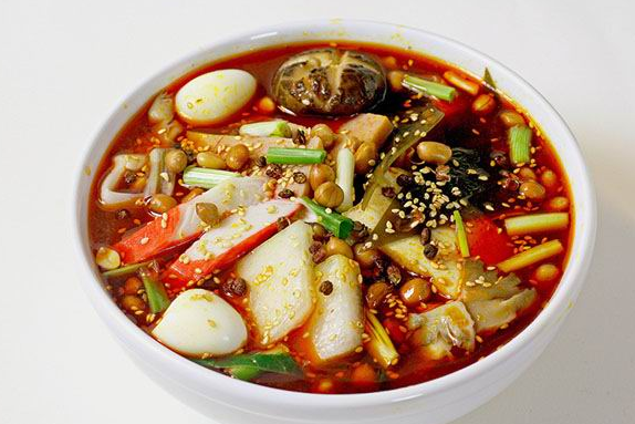 成都冒菜加盟費(fèi)，如何開(kāi)一家成功的冒菜店