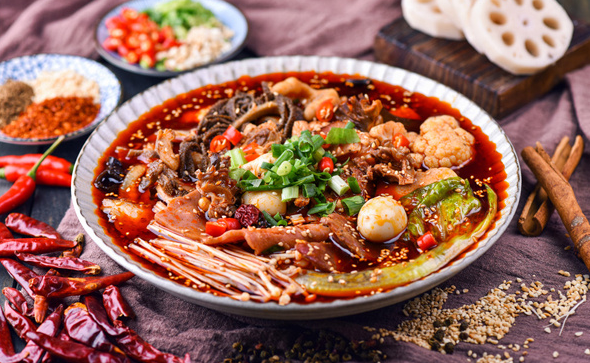 揚(yáng)州加盟帽牌貨冒菜店，什么是帽牌貨冒菜