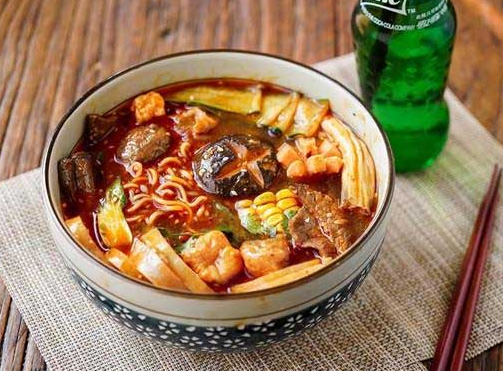 1704679958174054.png 小縣城可以開麻辣燙店嗎