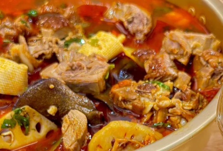 1714270988166271.png 擺攤做冒菜新手需要學(xué)哪些