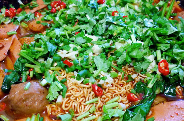 冒菜店怎么開，需要準(zhǔn)備什么東西