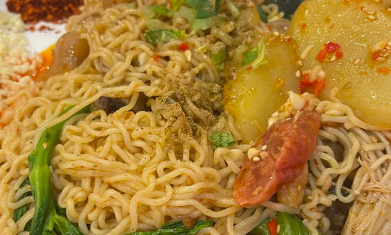 推薦本地人喜歡的冒菜，帽牌貨冒菜