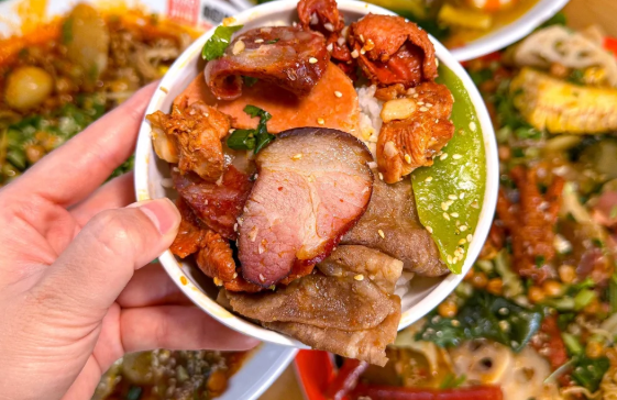 2025年開個冒菜店一個月可以掙多少錢