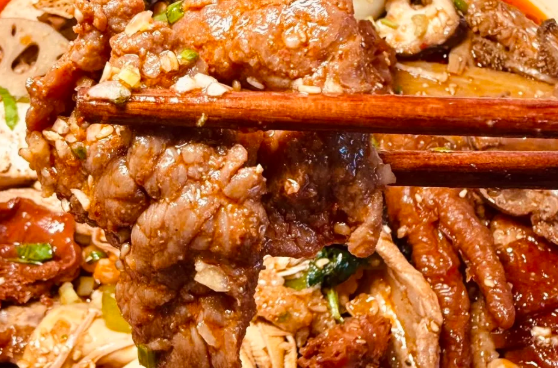 冒菜店開商場還是社區(qū)？看完再選址不后悔