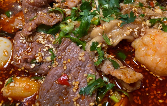 鄉(xiāng)鎮(zhèn)開冒菜店有搞頭嗎？看完心里就有數(shù)