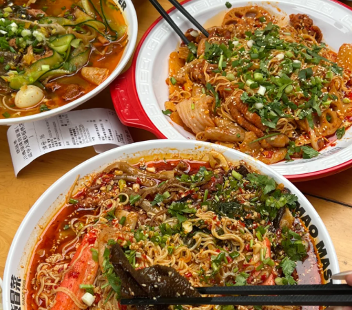 冒菜店選商場(chǎng)還是社區(qū)比較好呢？