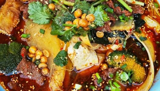 新疆開冒菜店能火嗎？帽牌貨這樣做本地人常來