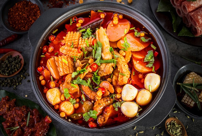 冒菜店是自己開好還是加盟開好？